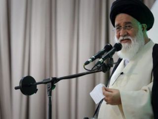 انتقاد علم‌الهدی از تعطیلی نماز جمعه: «توجیهی ندارد»