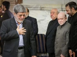 زندگی شخصی و نوع تغذیه علی خامنه ای از زبان پزشک معتمد او