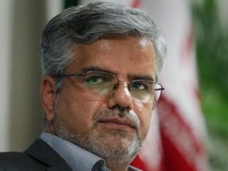 محمود صادقی حکم حکومتی خامنه ای را «آخرین میخ به تابوت مجلس دهم»خواند