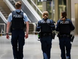 اخراج صد هزار یورویی یک زن ایرانی با جت شخصی از آلمان