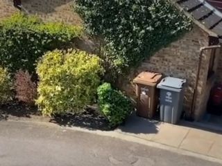 ترفند عجیب شهروند انگلیسی برای دور زدن مقررات منع آمد و شد