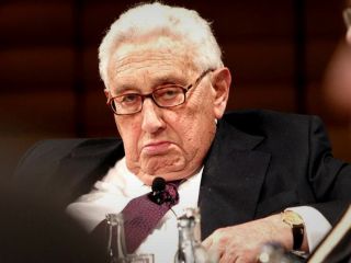 زنگ خطر هنری کیسینجر: نظم جهانی پس از بحران کرونا تغییر خواهد کرد