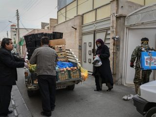 اعضای سم پاش حشد الشعبی در قم - عکس