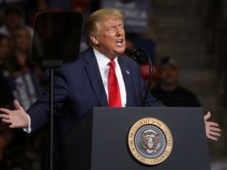 ترامپ: ایران می تواند تا  انتخابات منتظر بماند ولی وقتی پیروز شدم باید دو برابر هزینه کند