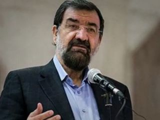 محسن رضایی ستاد «اقتصاد‌ مقاومتی» تشکیل شده توسط علی خامنه ای را بی‌خاصیت توصیف کرد