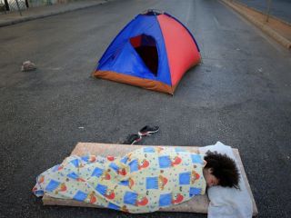 نقش جمهوری اسلامی در کشاندن نیمی از مردم لبنان به زیر خط فقر