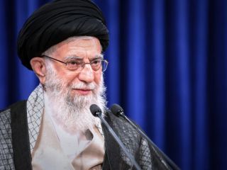 خامنه‌ای: با مذاکره با آمریکا مخالفم، ترامپ دنبال استفاده شخصی از مذاکره است