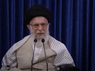 علی خامنه‌ای: اینستکس بازیچه چرندی بود که پول کشور را به اروپا بدهیم