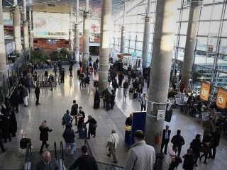 فرانسه از اتباعش خواست به ایران سفر نکنند