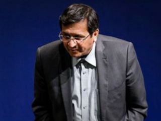 رئیس بانک مرکزی اعتراضات آبان ۹۸ را علت افزایش قیمت دلار معرفی کرد