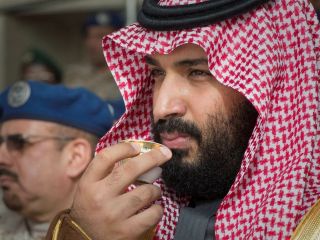 بن سلمان :«می‌توانم سریع روابط عربستان با اسرائیل را عادی‌ کنم، اما از حمله ایران و هرج و مرج داخلی بیم دارم»