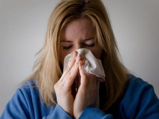 فرق کرونا با آنفلوانزا و سرماخوردگی چیست؟