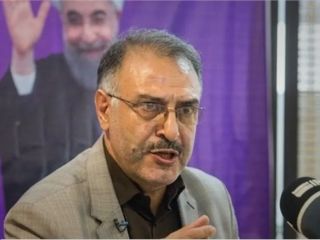 رمضان‌زاده:در مملکتی که رئیس‌جمهور تهدید به اعدام می‌شود انتظاری جز سقوط بورس دارید