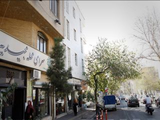 خانه‌ در مجیدیه تهران از خانه‌ در شیکاگو گران‌تر است!