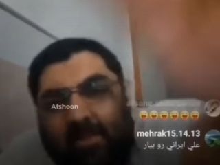 تولد شاهزاده رضا پهلوی و محمود احمدی نژاد،توهین به کوروش توسط یک بسیجی