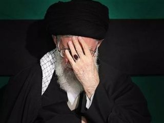 آیت‌الله خامنه‌ای : قماربازی یک نفره بدون برد و باخت جایز است