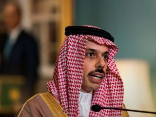 حمایت مشروط ریاض از توافق با اسرائیل؛ عربستان: باید در مذاکره آمریکا و ایران مشارکت داشته باشیم