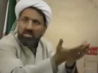 احمد رهدار: چرا ما روحانیون باید با فقر زندگی کنیم؟ ما باید پول‌دار باشیم که خرج کنیم