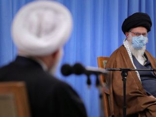 آیت‌الله خامنه‌ای: مذاکره برای رفع تحریم را یکبار امتحان کردیم و به نتیجه نرسید