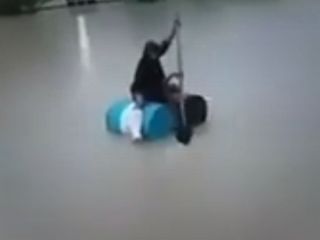 این هم سهم قابل دیدن مردم خوزستان از بشکه های نفتی!!