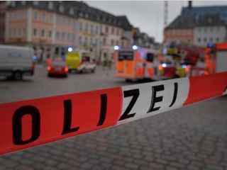 حمله با خودرو به رهگذران در آلمان با دستکم ۲ کشته و ۱۰ زخمی