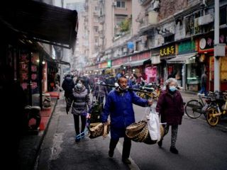 «منشاء کرونا ووهان نبود»؛ چرا چین می‌خواهد تقصیر را به گردن دیگران بیندازد؟