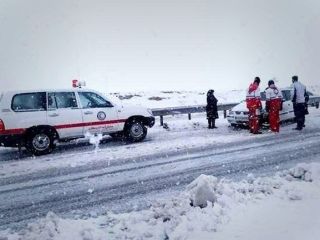 مرگ «دو کوهنورد» و گرفتار شدن ۱۰۰ نفر در ریزش بهمن در تهران