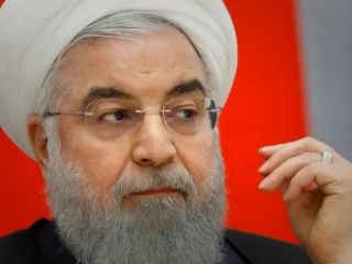 حسن روحانی تهدید کرد: ترامپ در هفته‌های آینده از زندگی سرنگون می‌شود