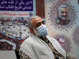 نقدی درباره واکسن کرونا تئوری توطئه‌ مطرح کرد