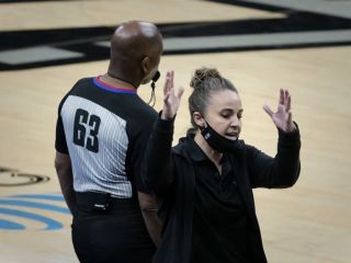 مربی زن بسکتبال، آخرین تاریخ‌ساز ورزش جهان در سال ۲۰۲۰