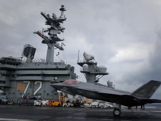 ارزیابی رسانه خبری روسی: ایالات متحده و اسرائیل برای جنگ علیه رژیم ایران آماده شده اند