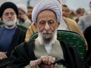 مصباح یزدی؛ شیخی که پابوس خامنه‌ای شد و نواب زمان لقب گرفت