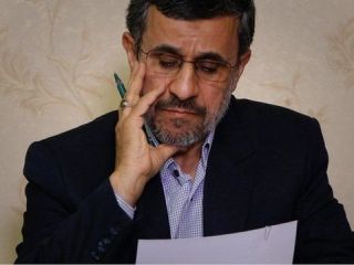 نامه احمدی نژاد به روحانی: جنگ قریب الوقوع است