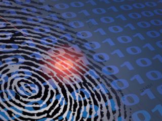 ده‌ها هزار فایل سوابق کیفری پلیس بریتانیا پاک و صدور ویزا تعلیق شد