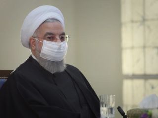 روحانی درباره اجرای برجام: هیچ‌کس نمی‌تواند توقع داشته باشد ایران گام اول را بردارد