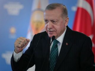 اردوغان می‌گوید ترکیه تا سال ۲۰۲۳ به کره ماه فضاپیما می‌فرستد