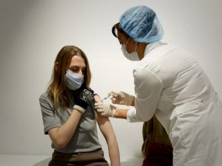 راستی‌آزمایی گزارش مرگ در اثر واکسن‌های عرضه شده علیه کووید ۱۹