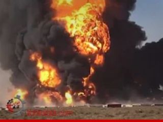 فیلمهای سلسله انفجار و آتش سوزی هولناک انبوه تانکرهای سوخت و فرار مردم در گمرک مرزی ایران افغانستان