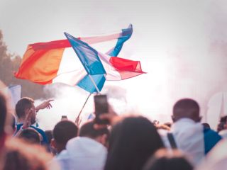 تعیین ۱۵ سالگی برای سن رضایت جنسی؛ آیا زنای با محارم در فرانسه قانونی می شود؟