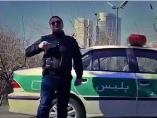 این کلیپ تبلیغات انتخاباتی آقا پلیسه بود یا آموزش؟! سرمون گیج رفت بخدا!