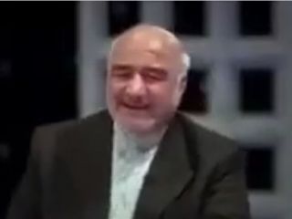 خلخالی اومد در گوشم گفت: ۴ نفر هستن باید اعدام بشن ولی بنی صدر مخالفه؛ من اعدام می‌کنم میگم تو گفتی