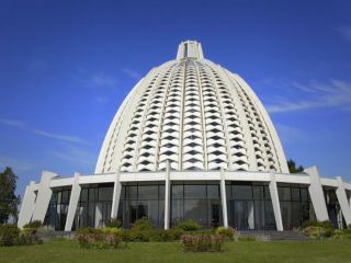 دانشگاه زیرزمینی بهائیان