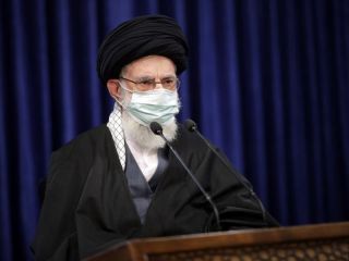 خامنه ای رو در روی مردم : جز سلطان، همه رعیت هستند