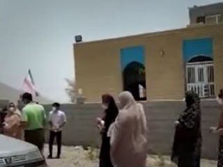 انتخابات ۱۴۰۰: بدون آنکه مردم رأی بدهند، شناسنامه ها را مهر زدند