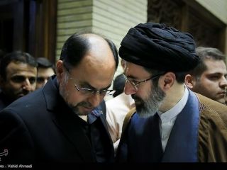 از وحید حقانیان «پیشکاری که دست راست خامنه ای شد» چه می‌دانیم