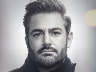 ازدحام عجیب مردم برای تماشای محمدرضا گلزار - ویدیو