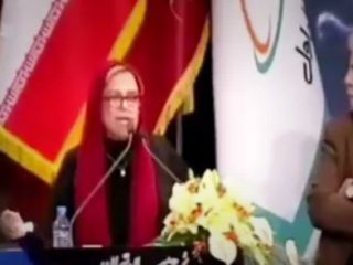 بوسه جنجالی گوهر خیر اندیش و واکنش مقامات