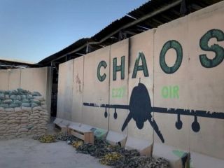 مجروح شدن ۳ نفر در پی شلیک ۱۴ راکت به پایگاه هوایی آمریکایی ها در عراق