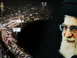 در ذهن مالیخولیایی علی خامنه ای، ایران درگیر یک منازعه دایمی با «دشمن» است