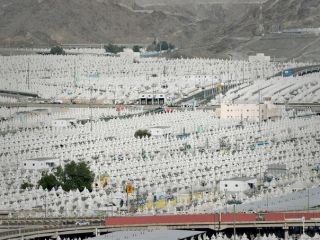 عربستان حتی به اندازه مسافران یک هواپیما اجازه سفر حج به ایرانی ها نداد
